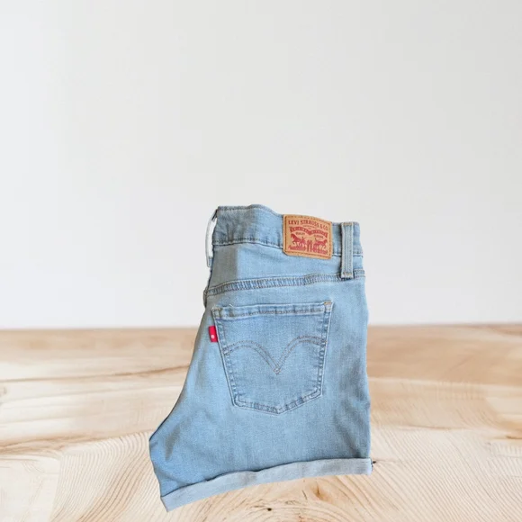 Levi's Blue Jean Shorts Women's Distressed High-Waisted Size: 30 - Picture 4 of 11
